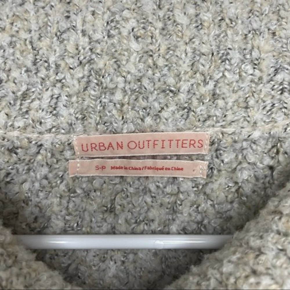 Urban Outfitters Oversized Ribbed Sweater 1/4 Zip Pullover Cream Women Size S - Picture 2 of 6